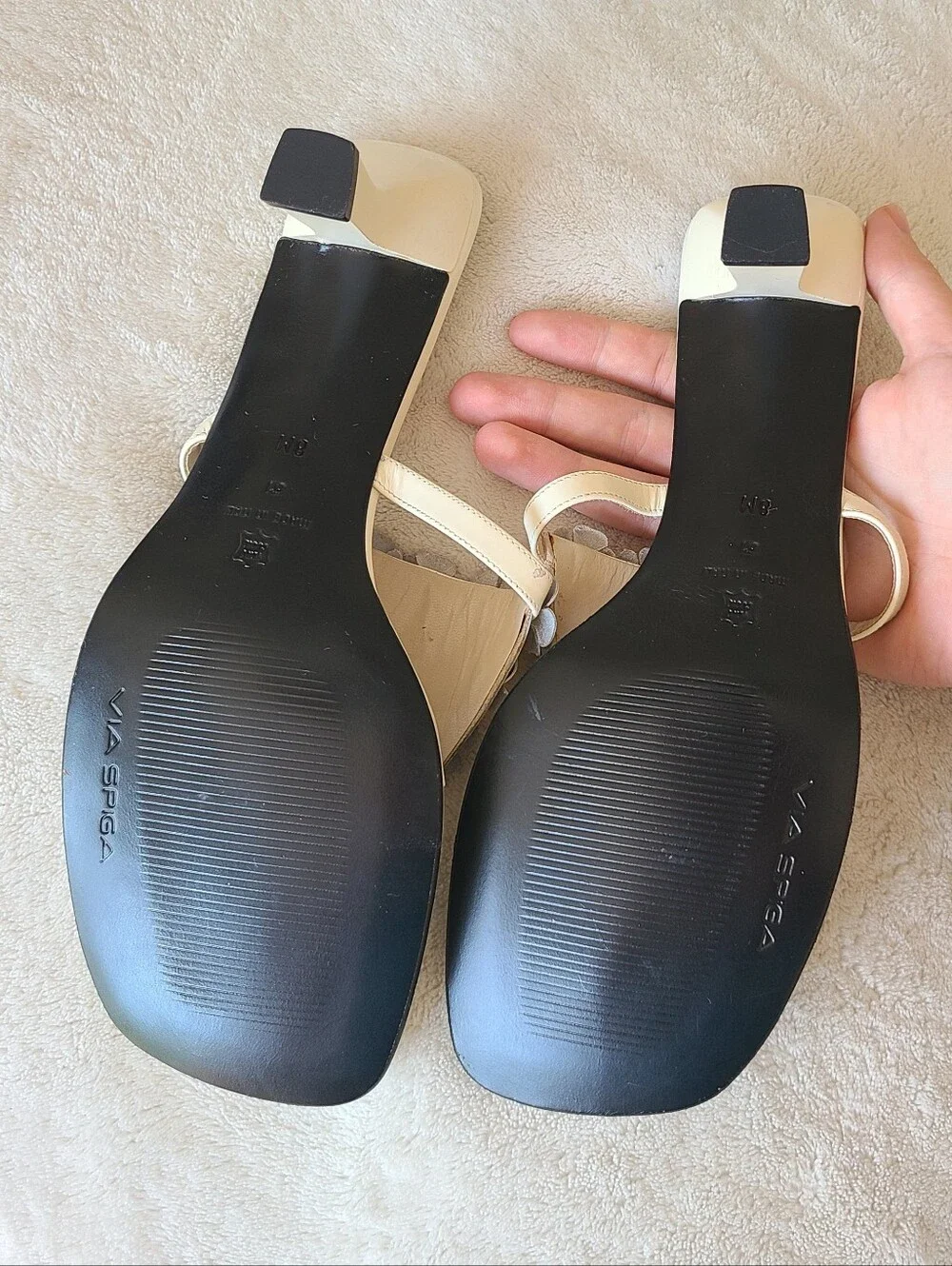 NWOT Via Spiga Cream Floral-Accent Heeled Thong Sandals Size 8 Leather Vacation